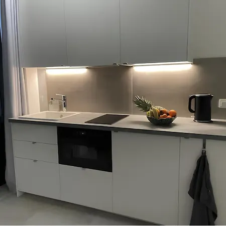 Modern In The Heart Of דירה *